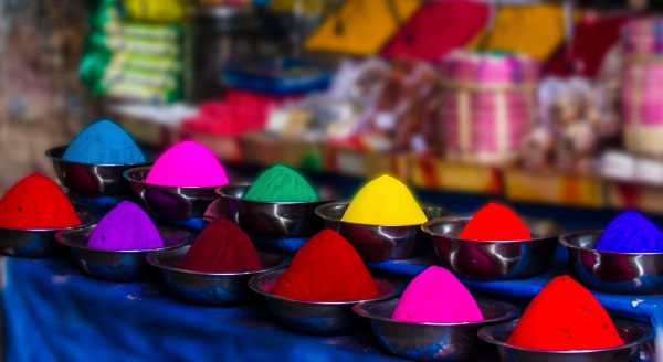 Color Powder in Containers